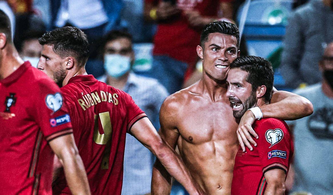 贝恩&卡特半场合计12中2，魔术主场落后背靠背马刺的9分