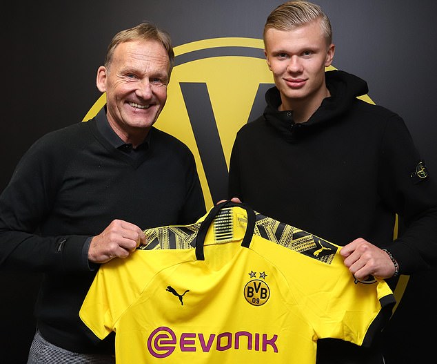 里夫斯：虽然文班缺席但福克斯状态正佳，我们要坚决执行战术（里夫斯：尽管文班缺阵，福克斯手感火热，我们必须坚定贯彻战术部署）