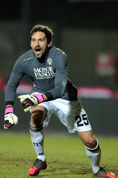 杜兰特：我完全可以一直出手，但主动传球会让队友建立信心