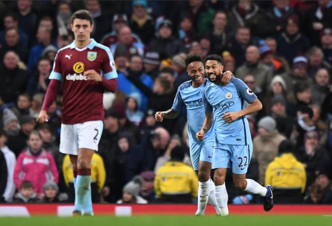 详解棒球规则中的打者防碍守备判定