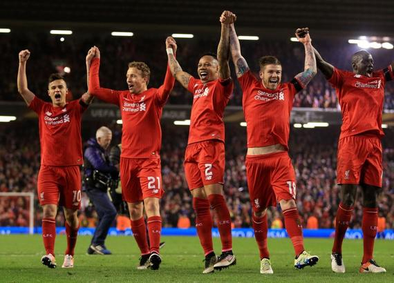 曼联英超14轮1-1战平西汉姆联，近5轮仅胜1场，阿莫林执教遇质疑，防守问题突出。（英超第14轮曼联1-1西汉姆，近五轮仅一胜，阿莫林执教受质疑，防线隐患凸显）