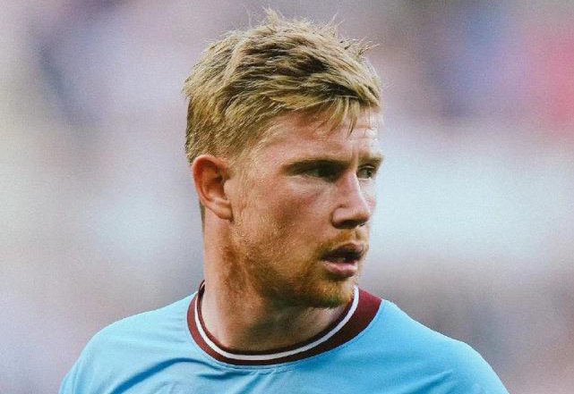 ATP总决赛 辛纳笑到最后