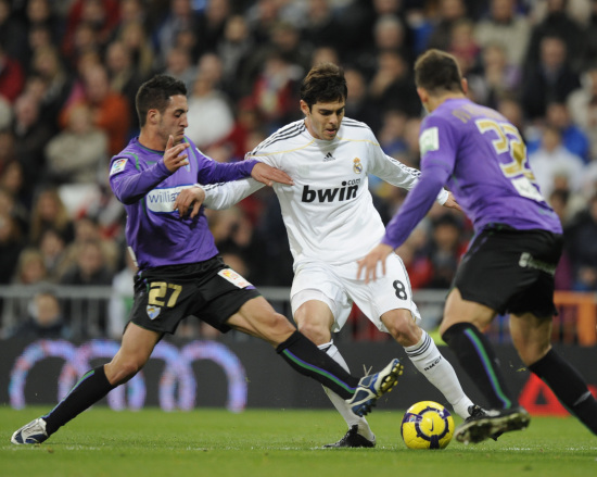 足球国足伤病名单更新，两人基本无缘