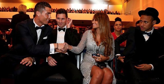 铜梁龙李镇全谈冲超：有这么多人支持我们，为什么不能冲超？